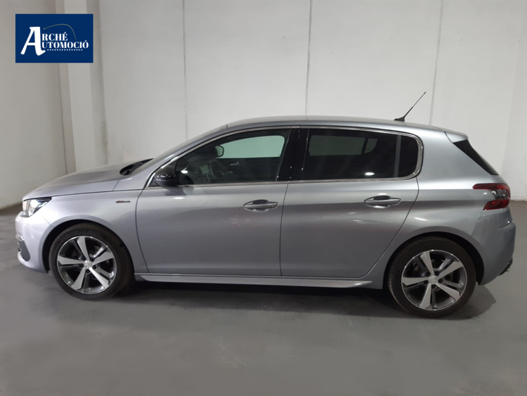 Peugeot 308 GT Line foto 2