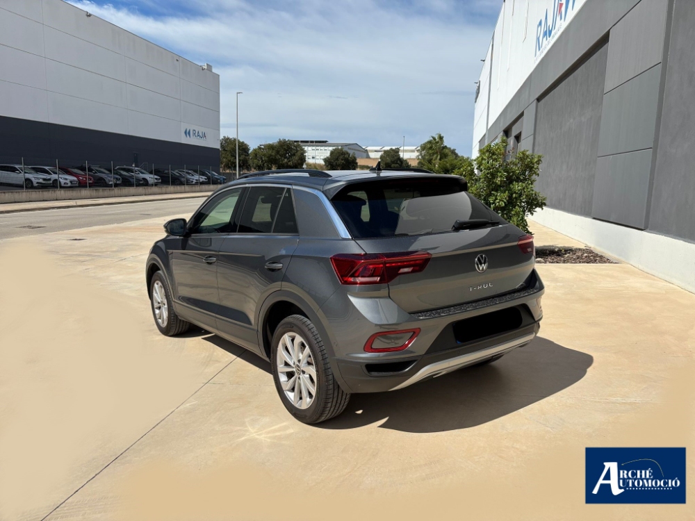 Volkswagen T-Roc Life foto 3