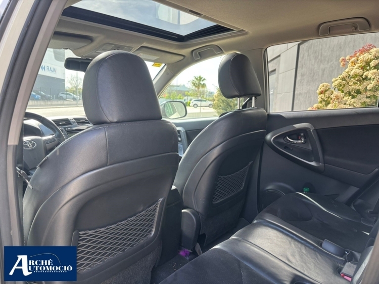Toyota RAV 4 Executive Cross Sport foto 10