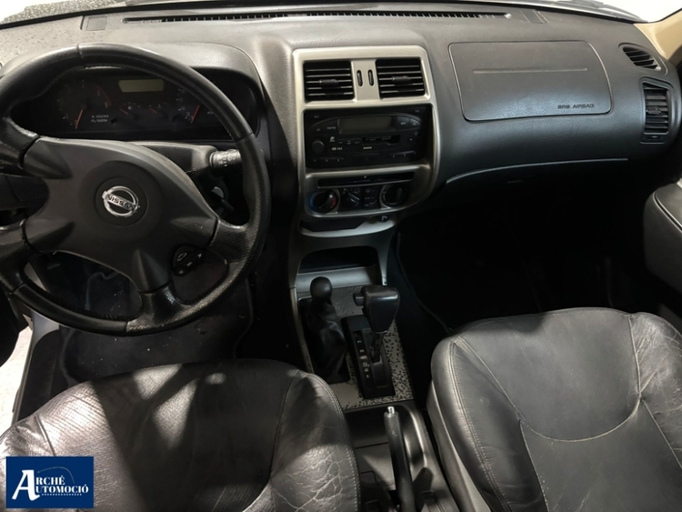 Nissan Pathfinder 2.5 dCi LE foto 8